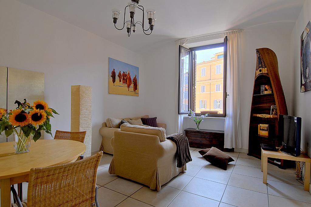Pearl Suite Ρώμη Δωμάτιο φωτογραφία