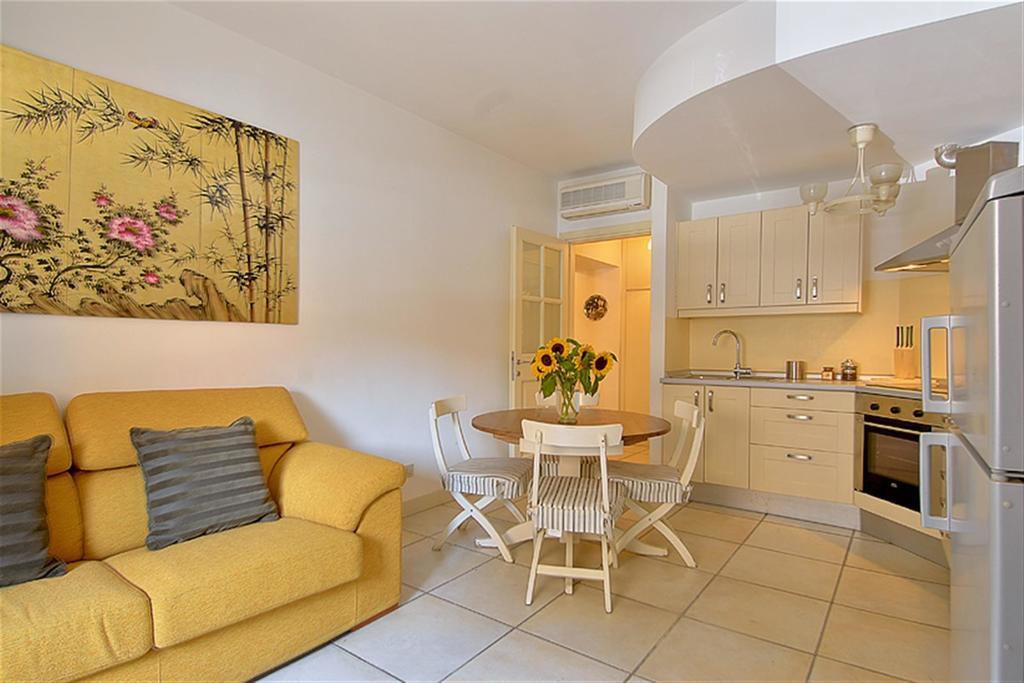 Pearl Suite Ρώμη Δωμάτιο φωτογραφία