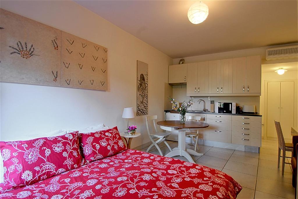 Pearl Suite Ρώμη Δωμάτιο φωτογραφία